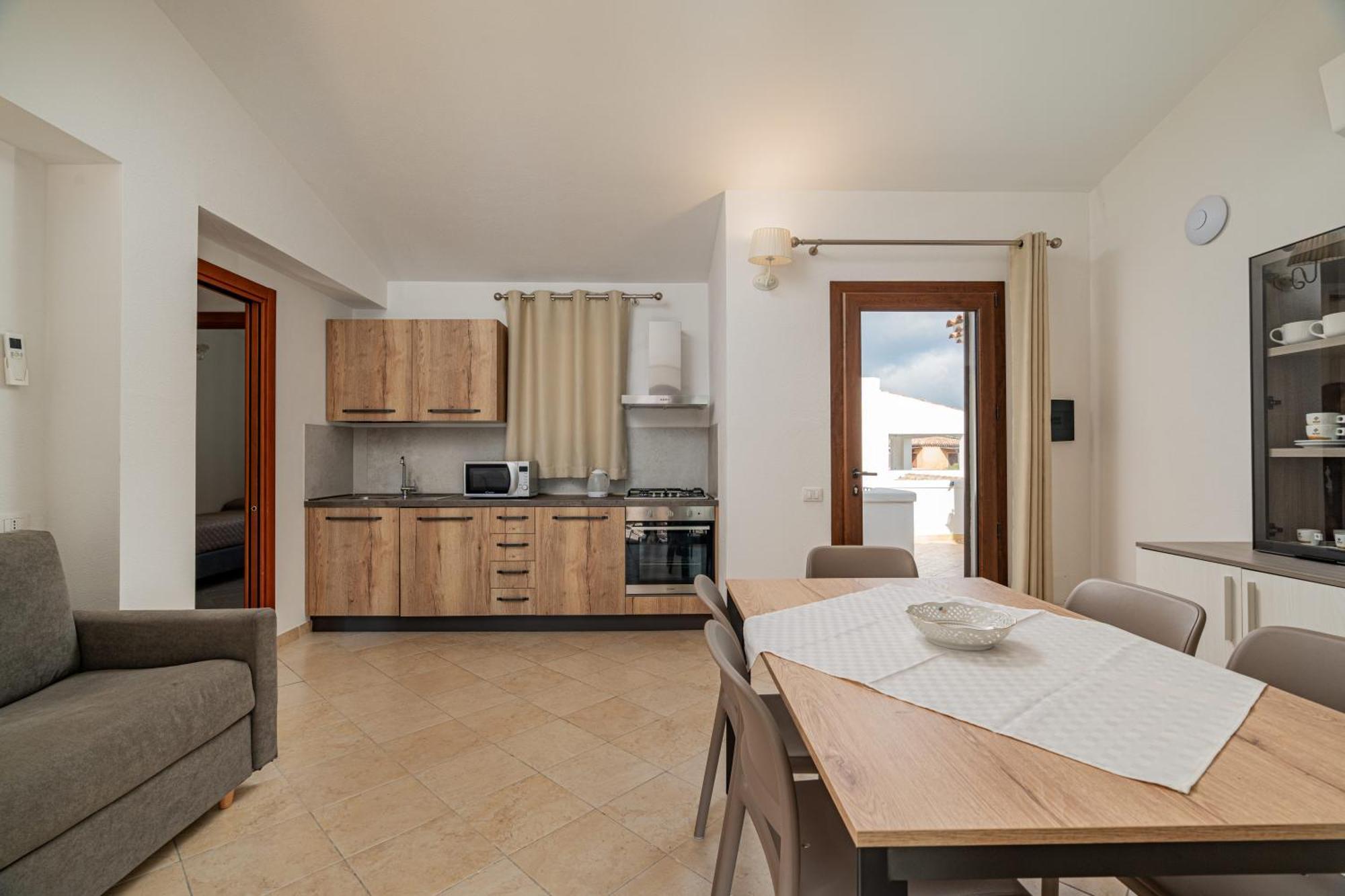 Готель Residenza L'Alzoni Сан-Теодоро Екстер'єр фото
